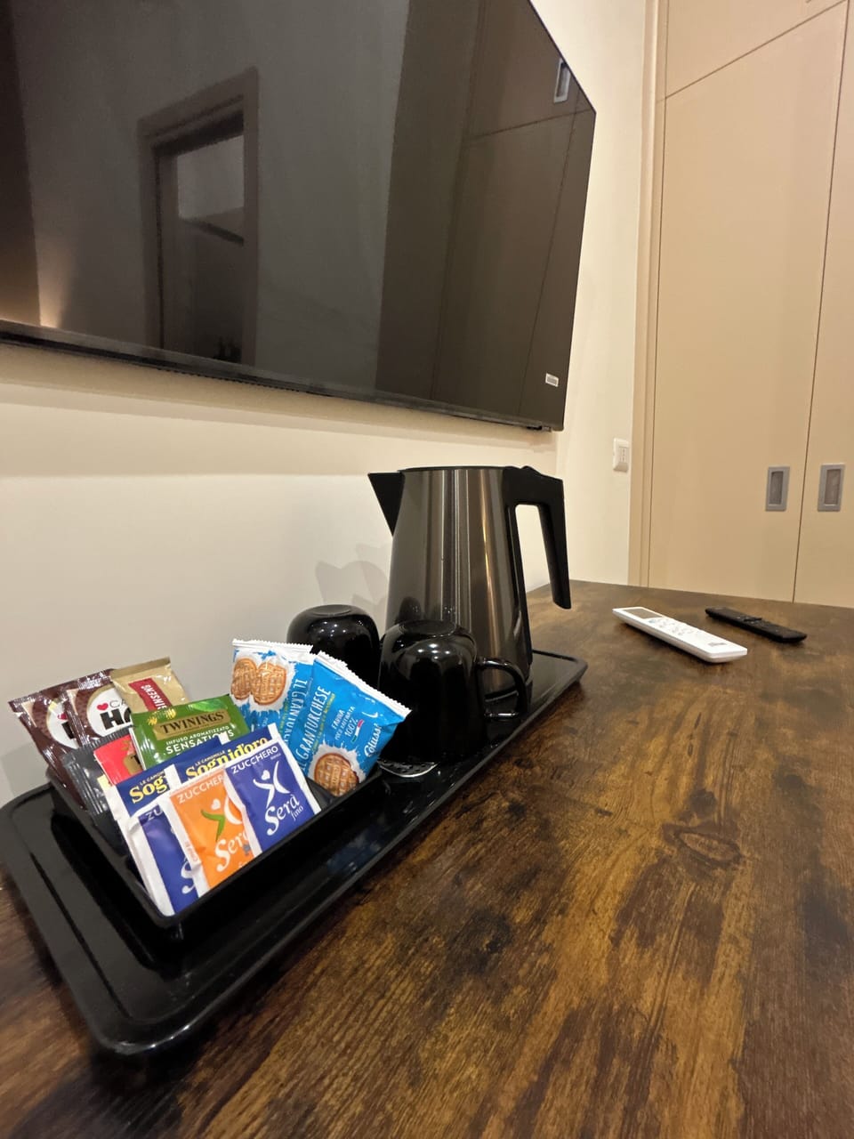 TV