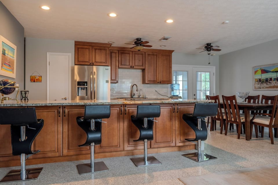 House, 3 Bedrooms, Garden View | Private kitchen