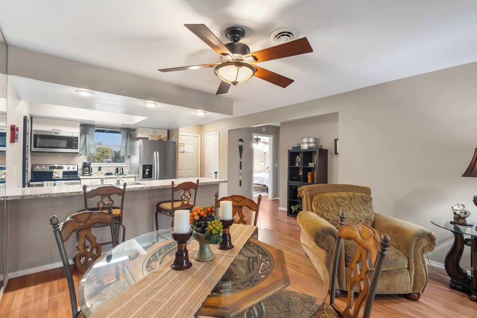 Condo, Multiple Beds, Balcony (River Song) | Dining