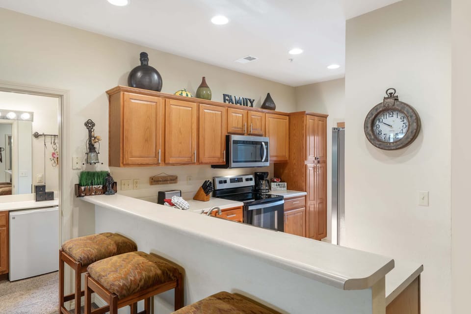 Condo, Multiple Beds, Patio, Golf View (Fairway To Heaven) | Private kitchen