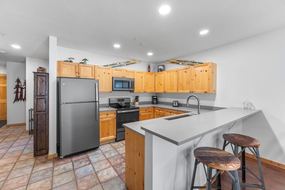 Condo (2 Bedrooms) | Property amenity