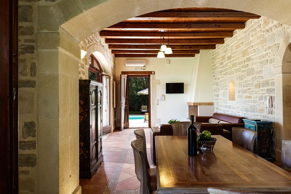 Villa, 3 Bedrooms, Smoking, Private Pool | In-room dining