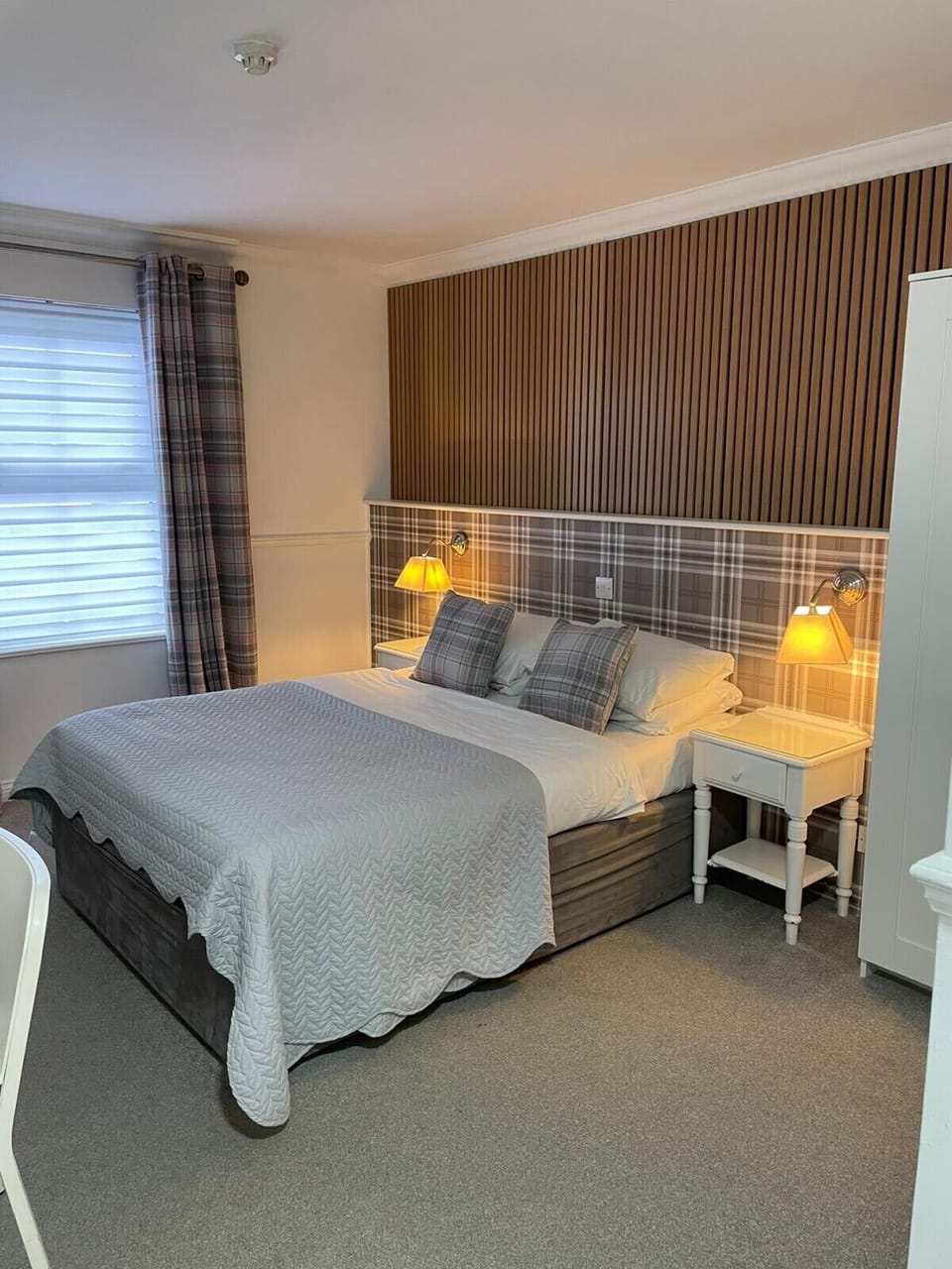 Basic Double Room | Iron/ironing board, free WiFi