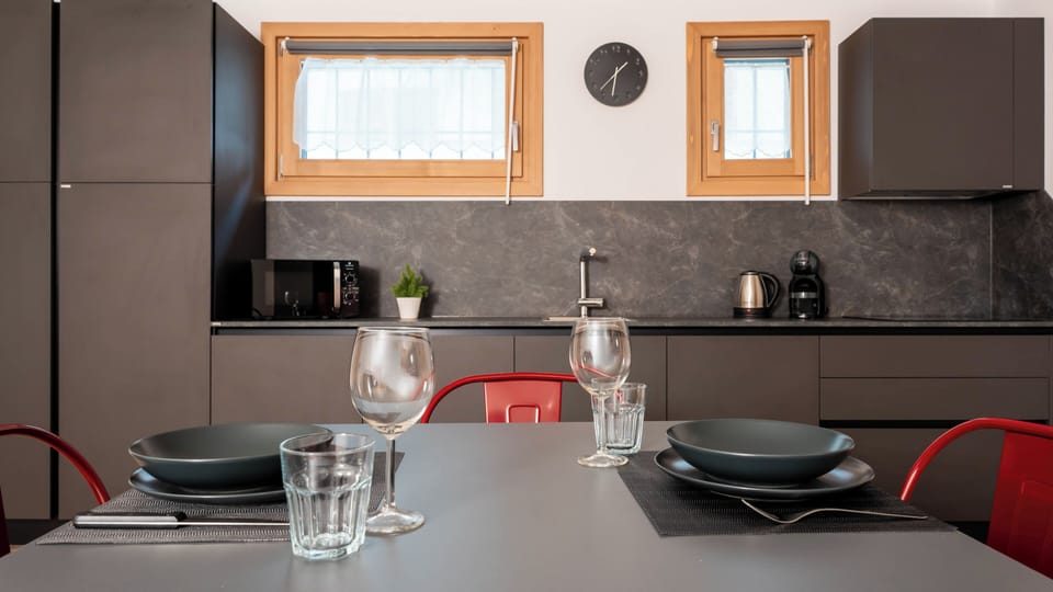 Apartment (0 Bedroom) | Interior