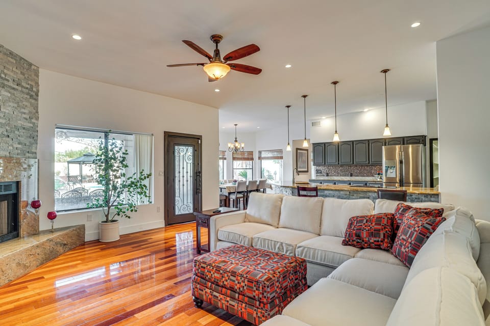 House (3 Bedrooms) | Interior