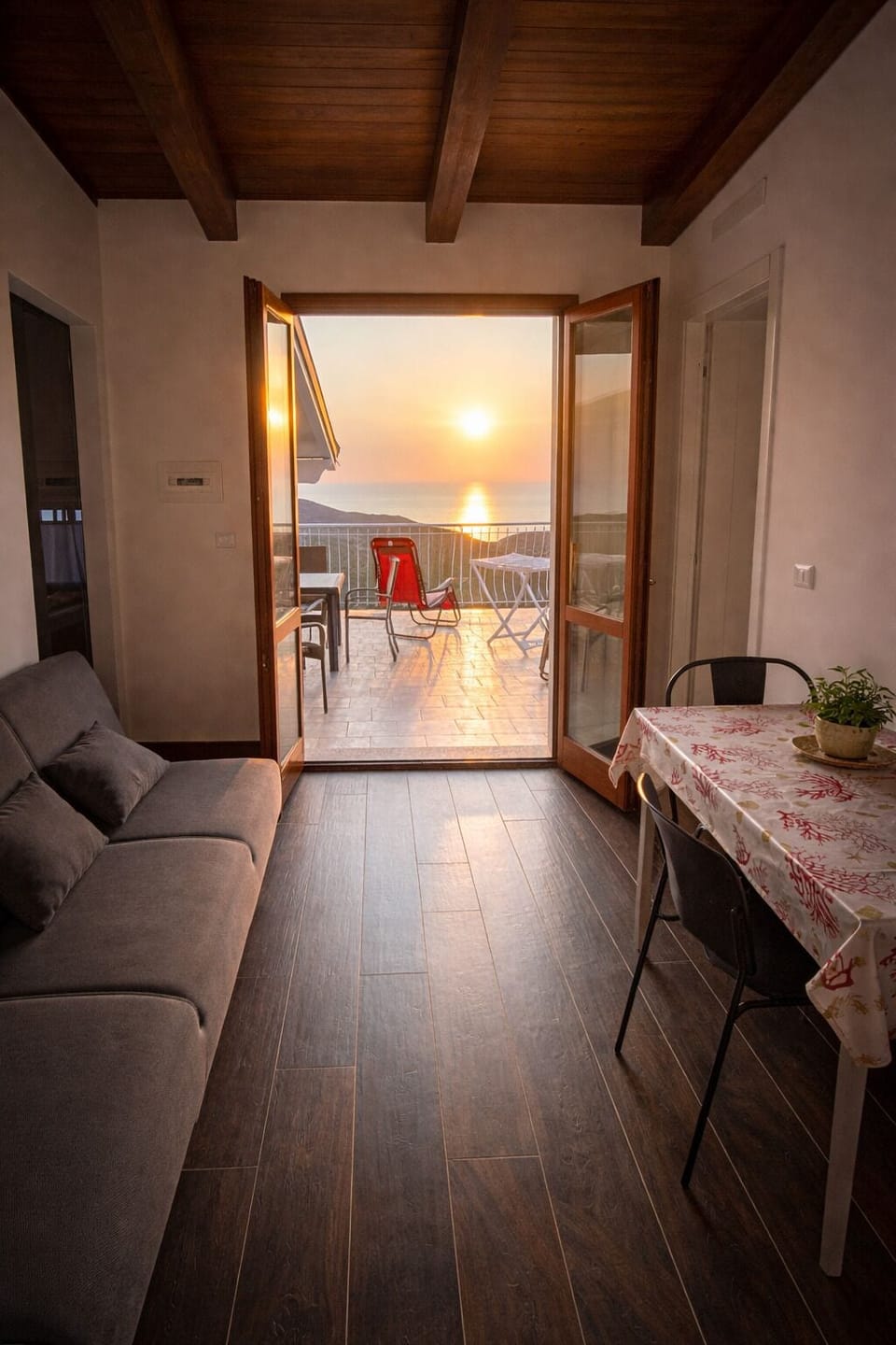 Condo, Sea View | Private kitchen | Fridge, microwave, oven, stovetop