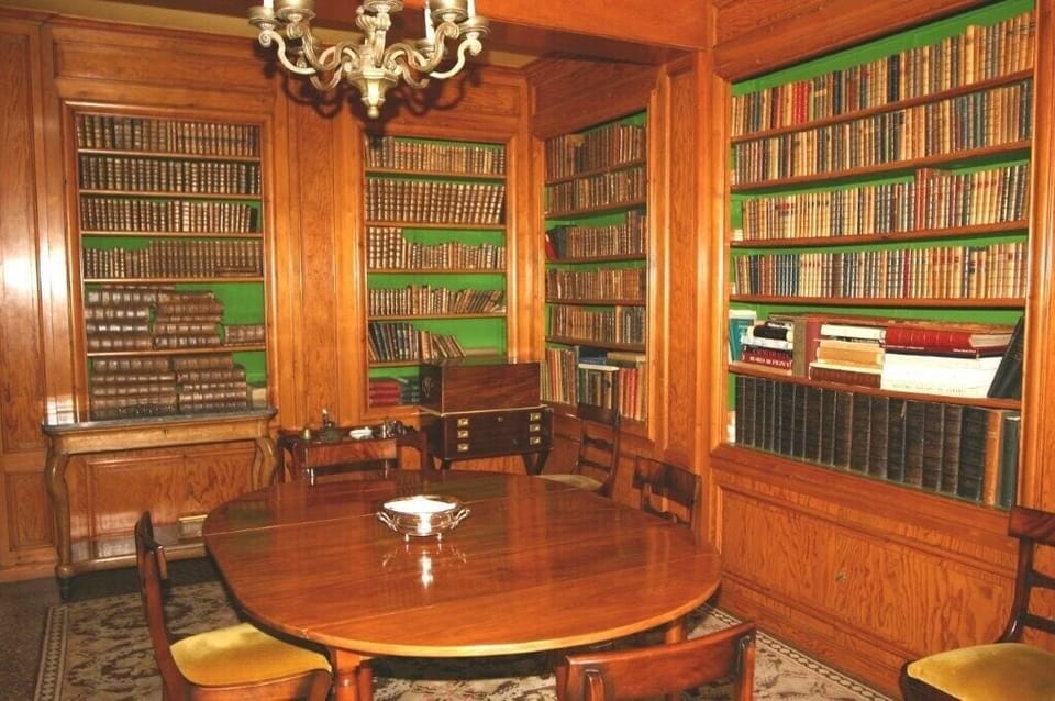 Executive lounge