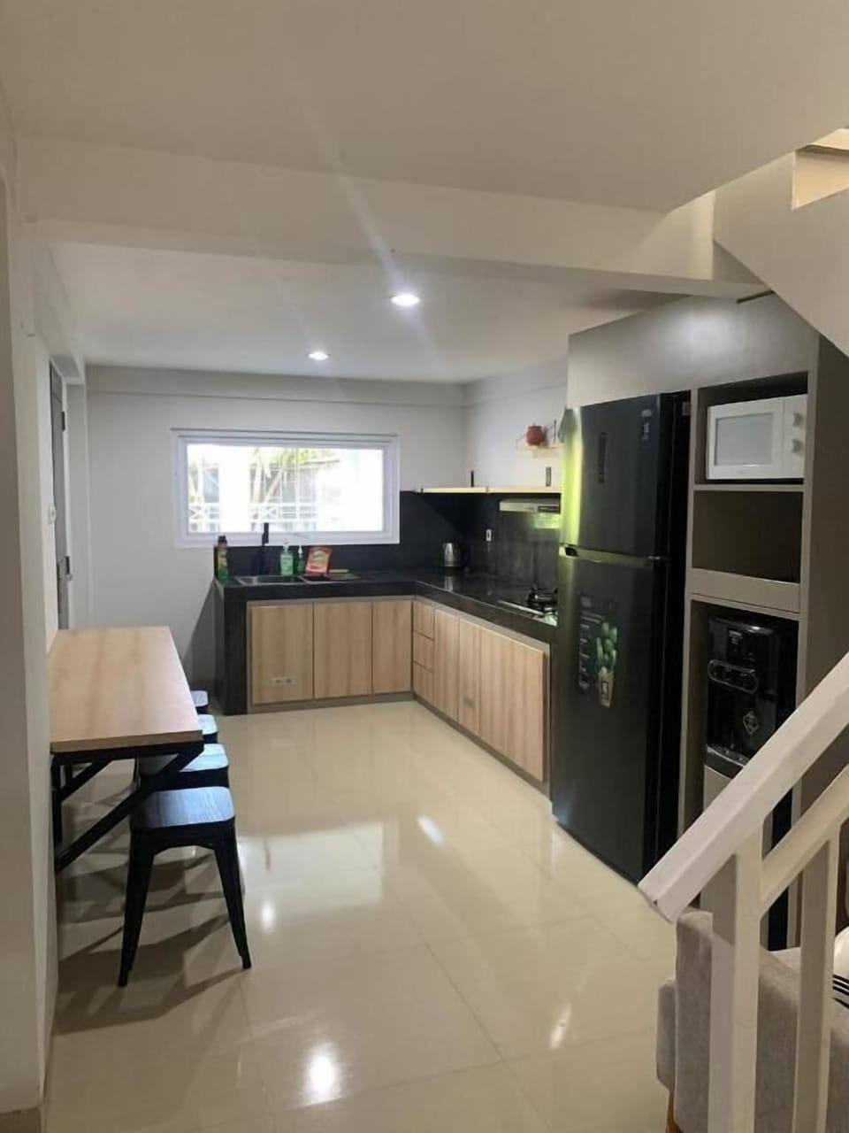 Fridge, microwave, cookware/dishes/utensils