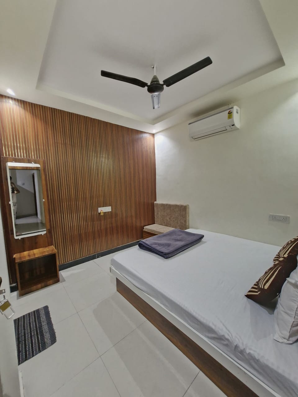 Double Room | WiFi (free)