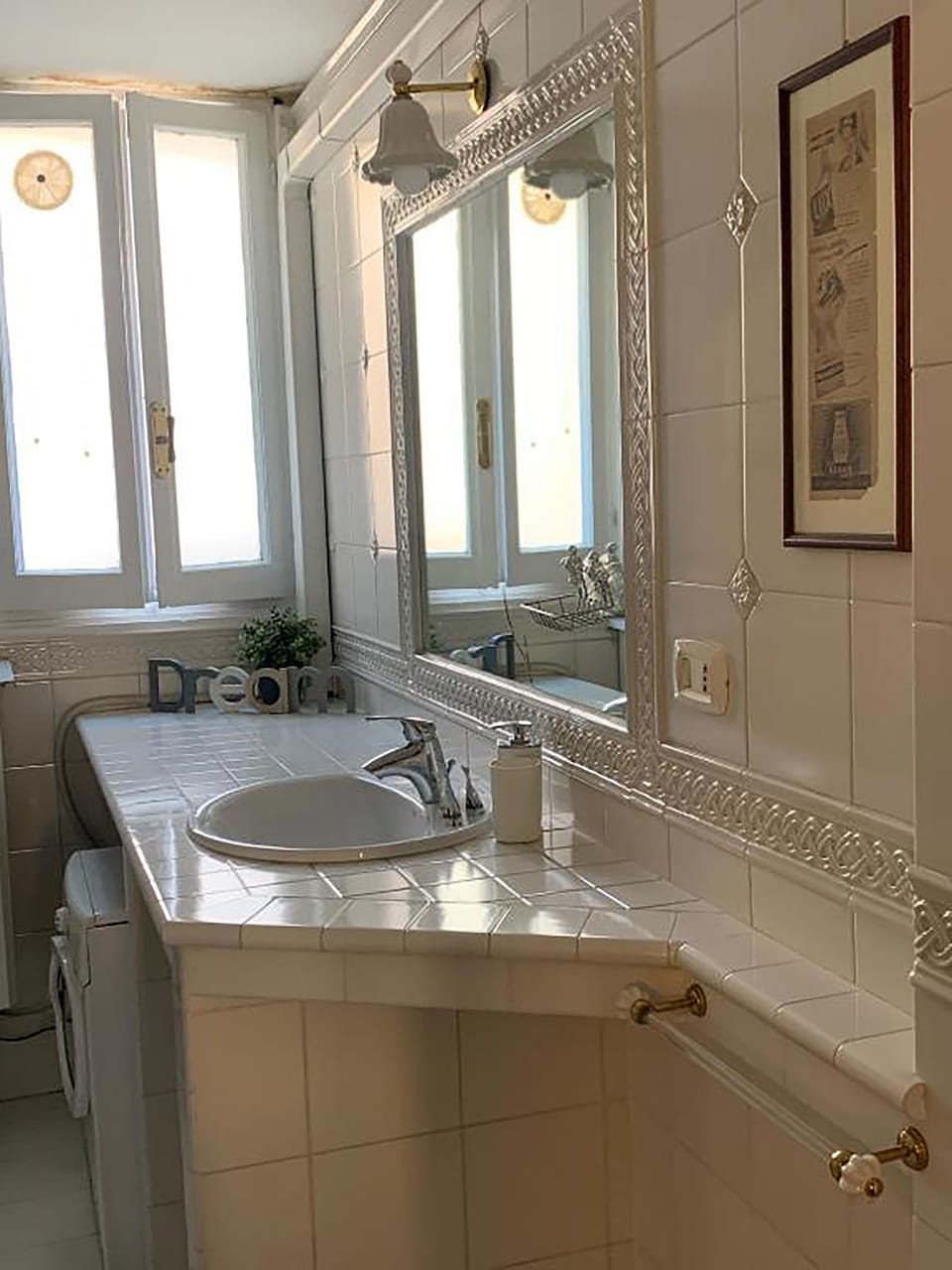 Apartment (2 Bedrooms) | Bathroom | Shower, bidet