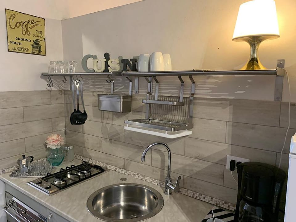 Apartment (1 Bedroom) | Private kitchen | Microwave, espresso maker, electric kettle