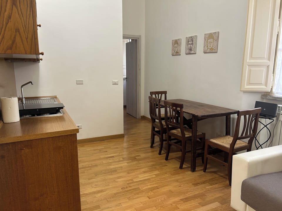 Apartment (2 Bedrooms) | Living area