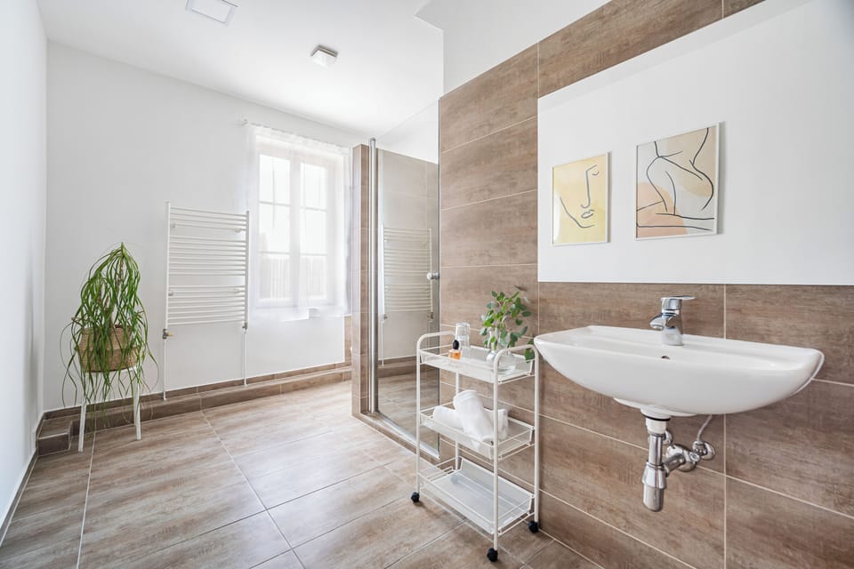 Premier Apartment | Bathroom | Slippers