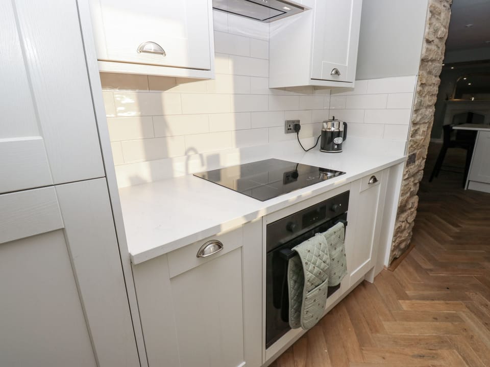 Fridge, microwave, dishwasher, toaster