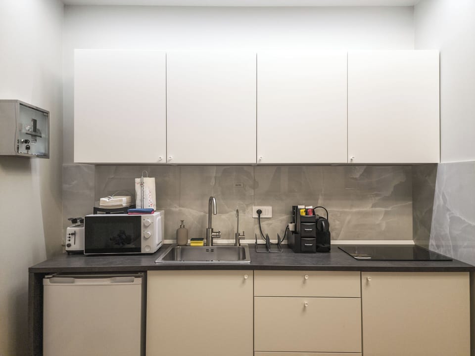 Shared fridge, stovetop