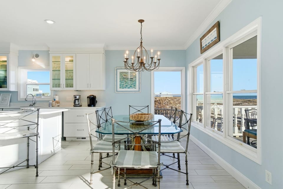 House, Multiple Beds (USA Beach House) | Dining