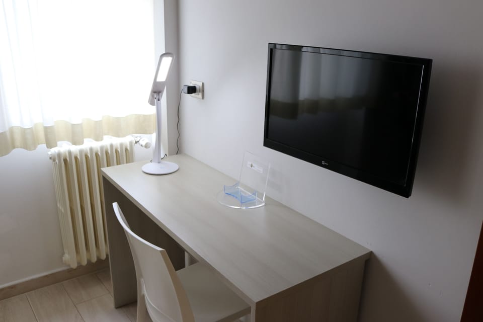 Superior Double Room | Premium bedding, desk, free WiFi, bed sheets