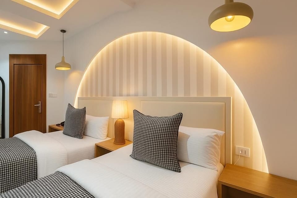 Family Single Room | In-room safe, desk, laptop workspace, free WiFi