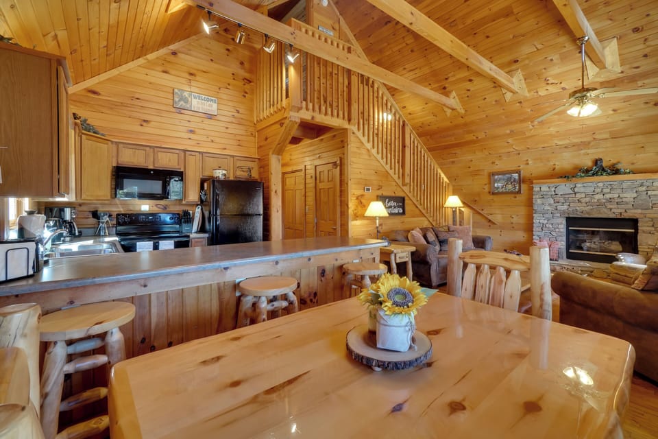 House (2 Bedrooms) | Interior