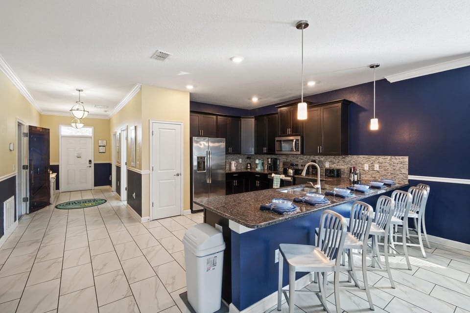 House, Multiple Bedrooms | Private kitchen | Coffee/tea maker, fridge, oven, toaster