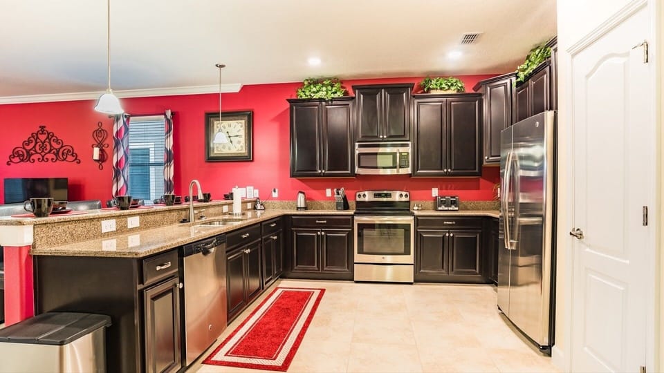 House, Multiple Bedrooms | Private kitchen | Coffee/tea maker, fridge, oven, toaster