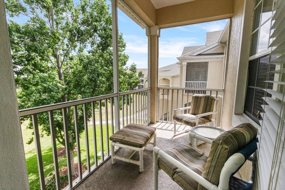 Condo, 3 Bedrooms | Property grounds
