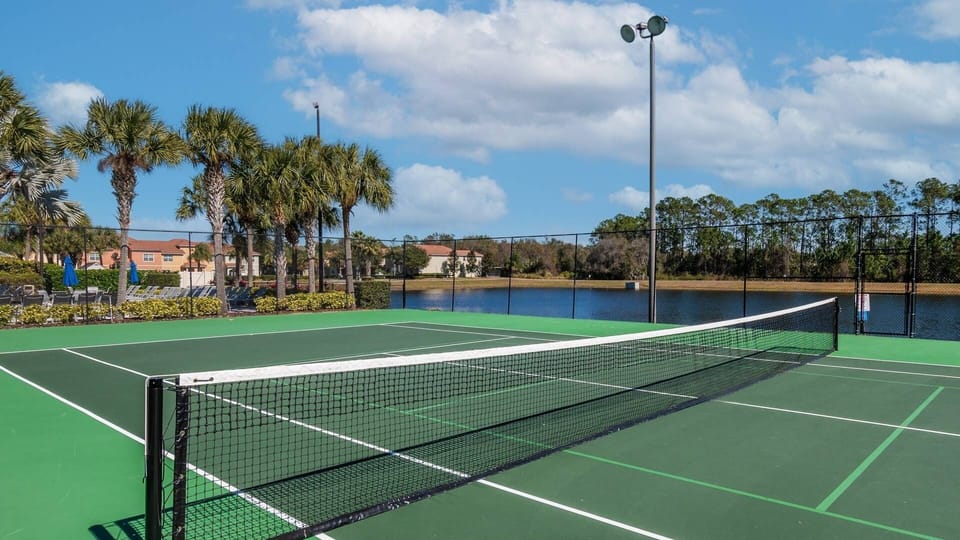 Townhome, 4 Bedrooms | Sport court