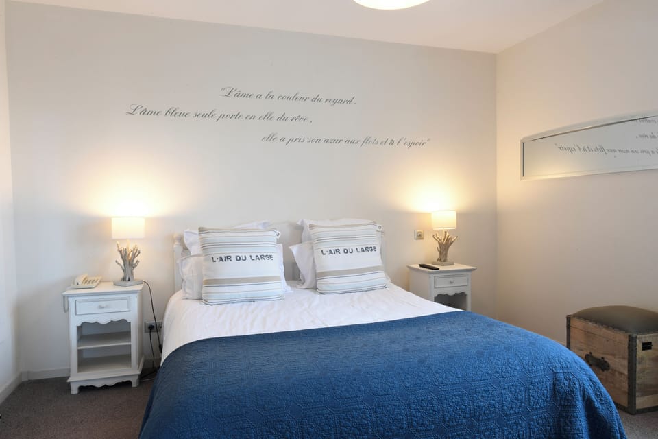 Suite | Free WiFi