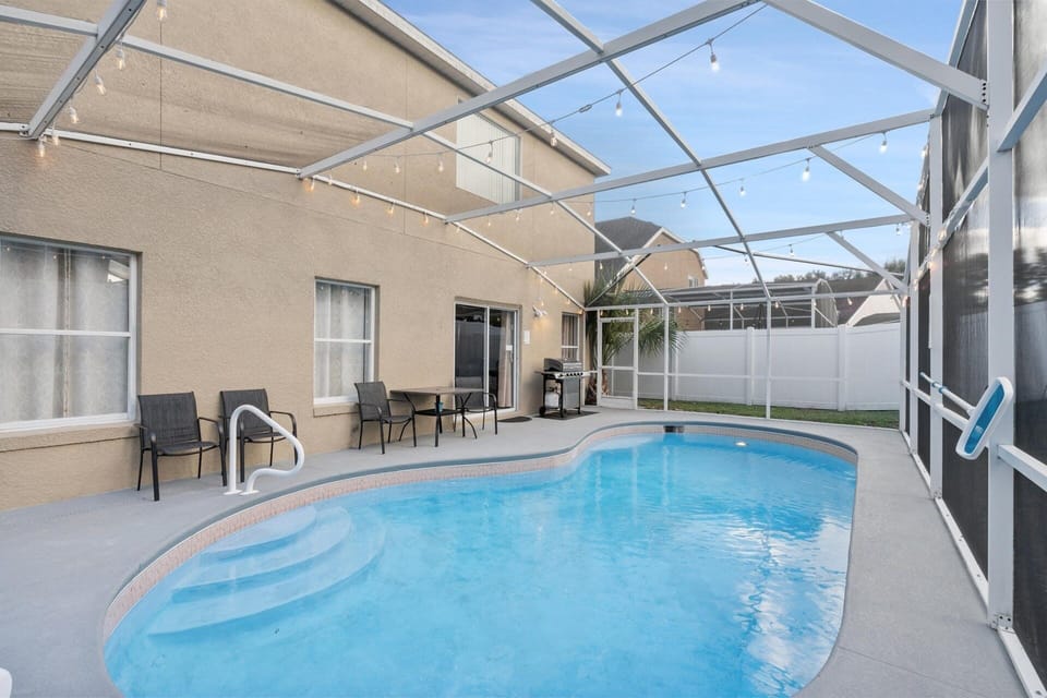 House, 6 Bedrooms | Pool