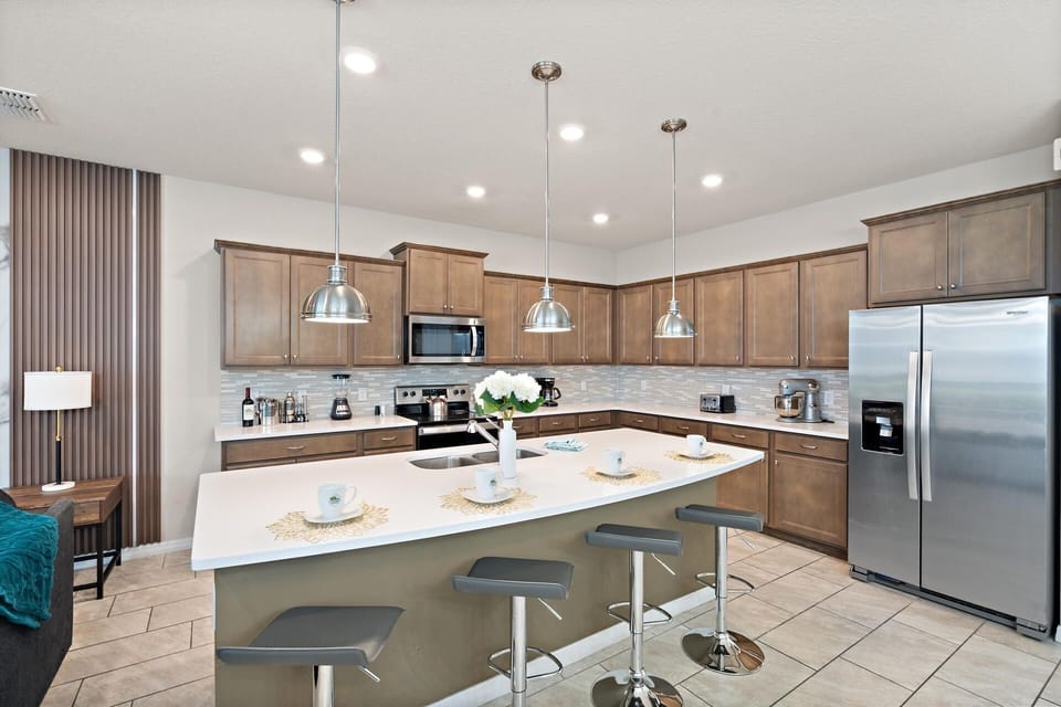 House, Multiple Bedrooms | Private kitchen | Coffee/tea maker, fridge, oven, toaster