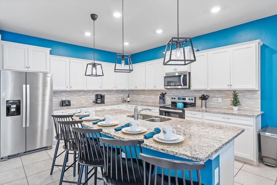 House, Multiple Bedrooms | Private kitchen | Coffee/tea maker, fridge, oven, toaster