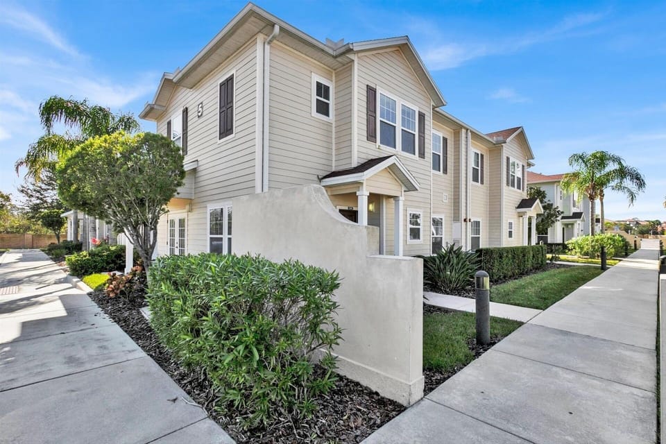 Townhome, 4 Bedrooms | Exterior