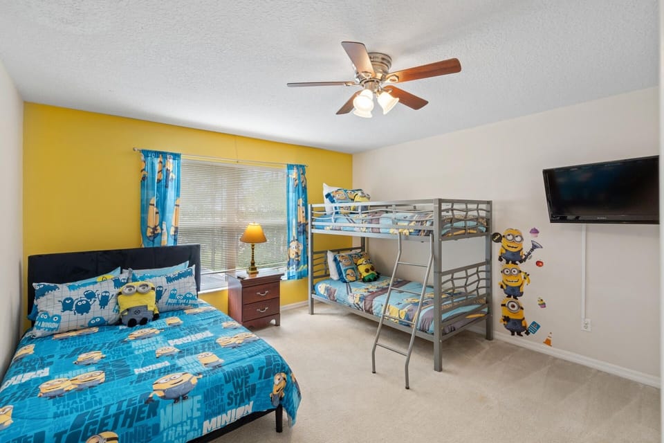 Room, 4 Bedrooms | 4 bedrooms, WiFi (free)