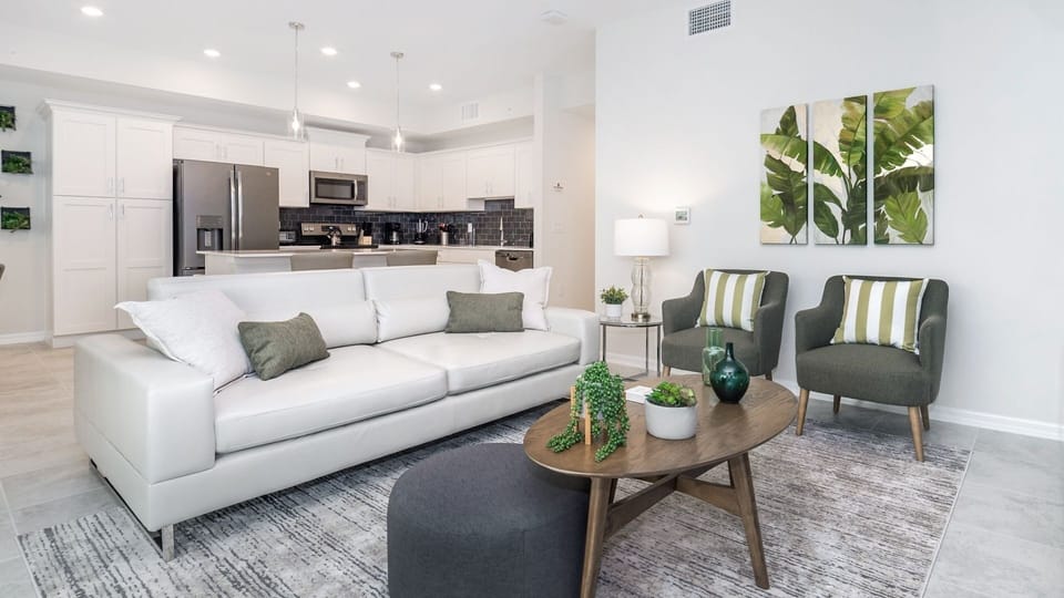 Condo, 2 Bedrooms | Living area