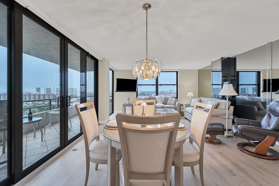 Condo, 2 Bedrooms | Living area | Smart TV