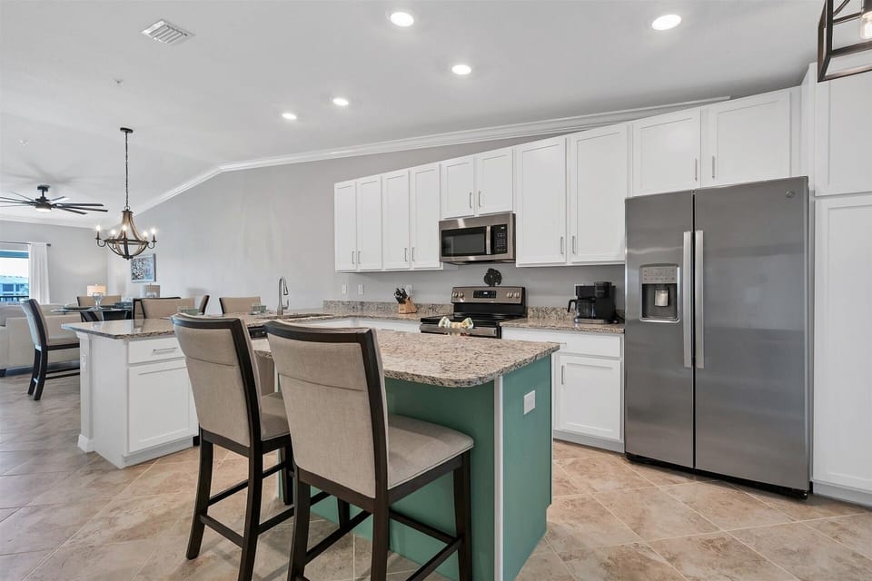 Condo, 2 Bedrooms | Private kitchen | Coffee/tea maker, fridge, oven, toaster