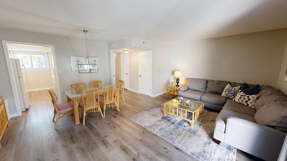 Townhome, 3 Bedrooms | Living area
