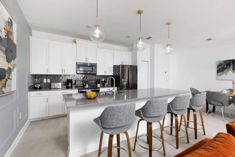 Villa (4 Bedrooms) | Private kitchenette | Microwave, oven, highchair, blender