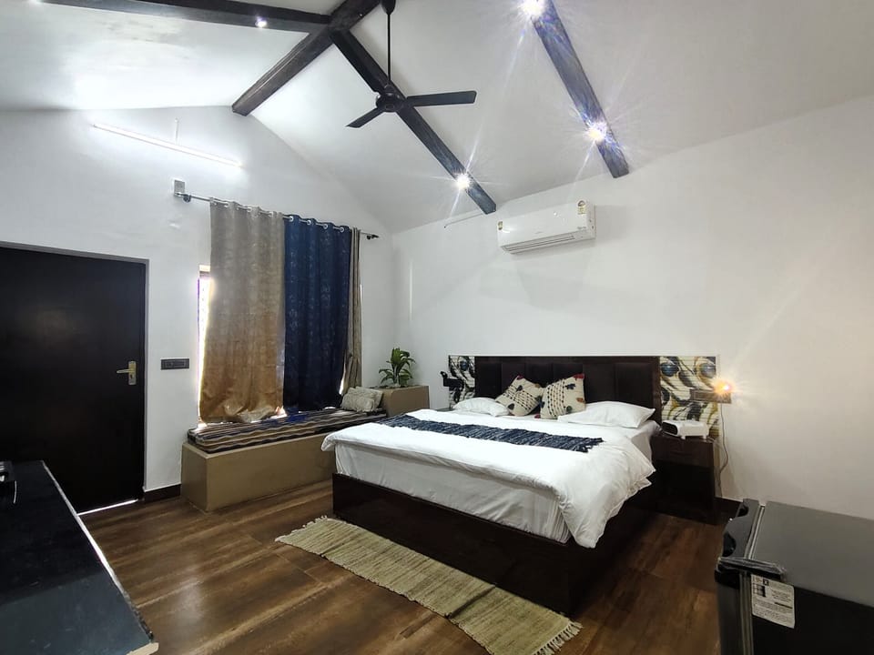 Luxury Double or Twin Room, Private Pool, Garden View | Desk, laptop workspace, blackout drapes, iron/ironing board