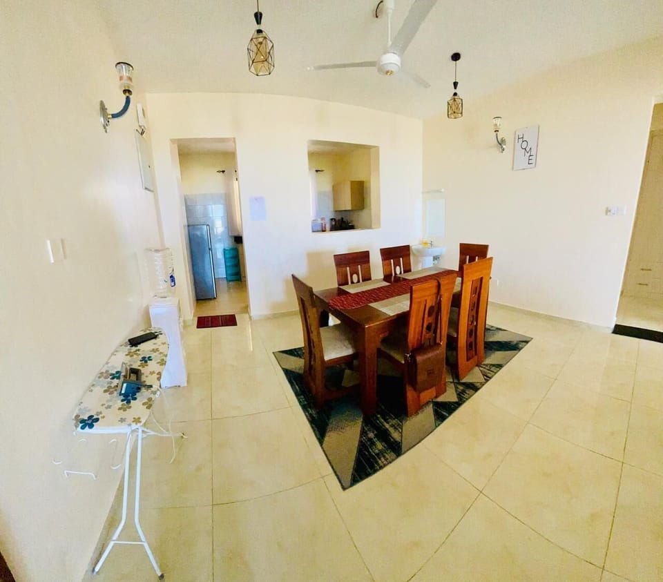 Luxury Apartment, Sea View | In-room dining