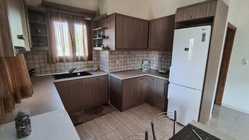 House, Smoking | 5 bedrooms, Internet