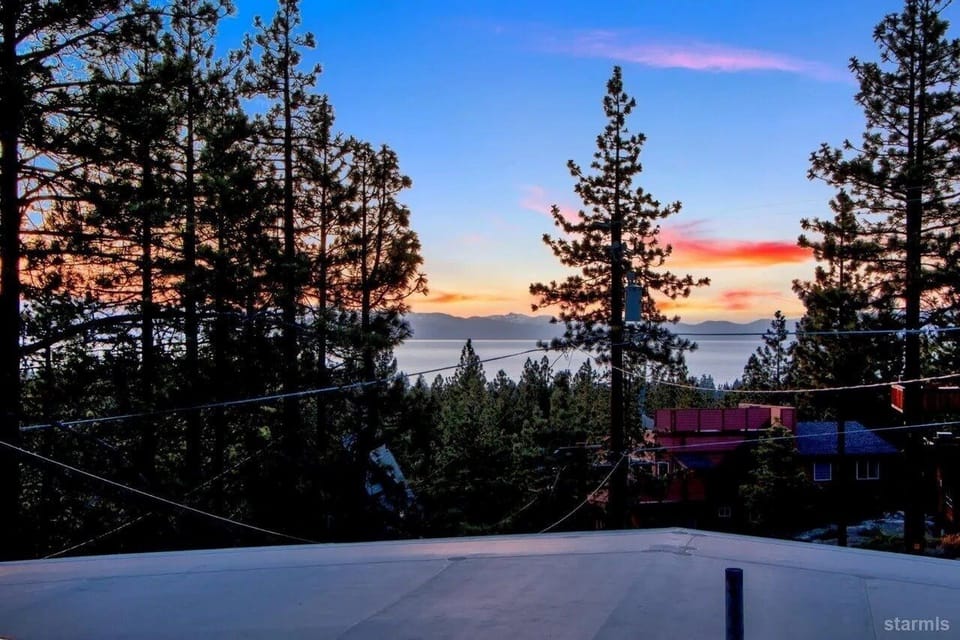 House, 5 Bedrooms | View from property