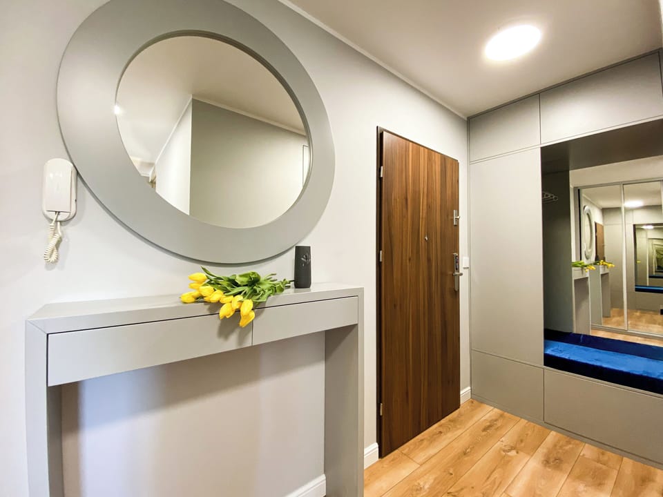 Luxury Apartment, Courtyard View | Interior