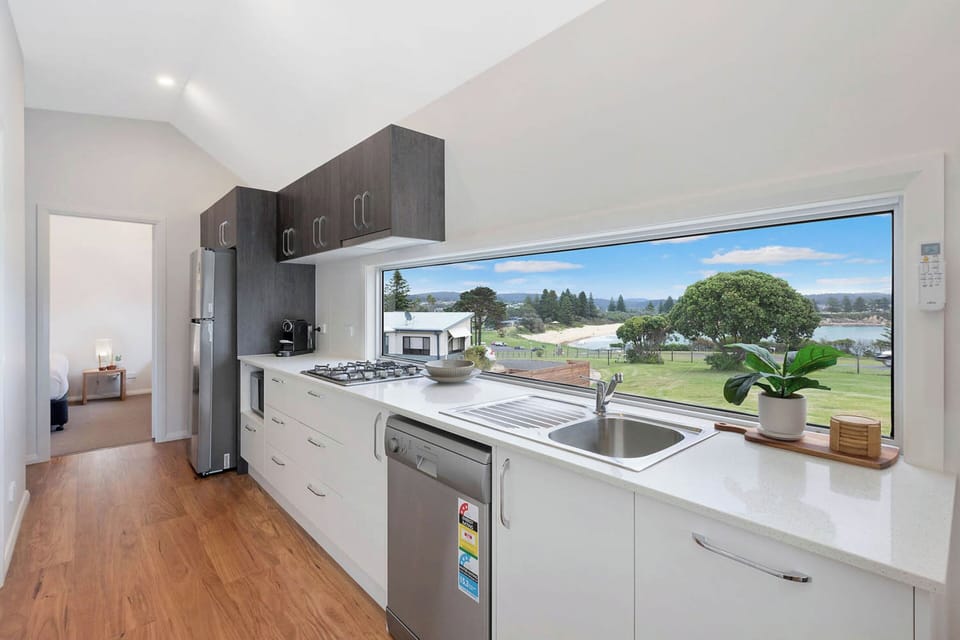 Premium Cabin Ocean View - Sleeps 4 | Private kitchen | Coffee/tea maker, full-size fridge, microwave, stovetop