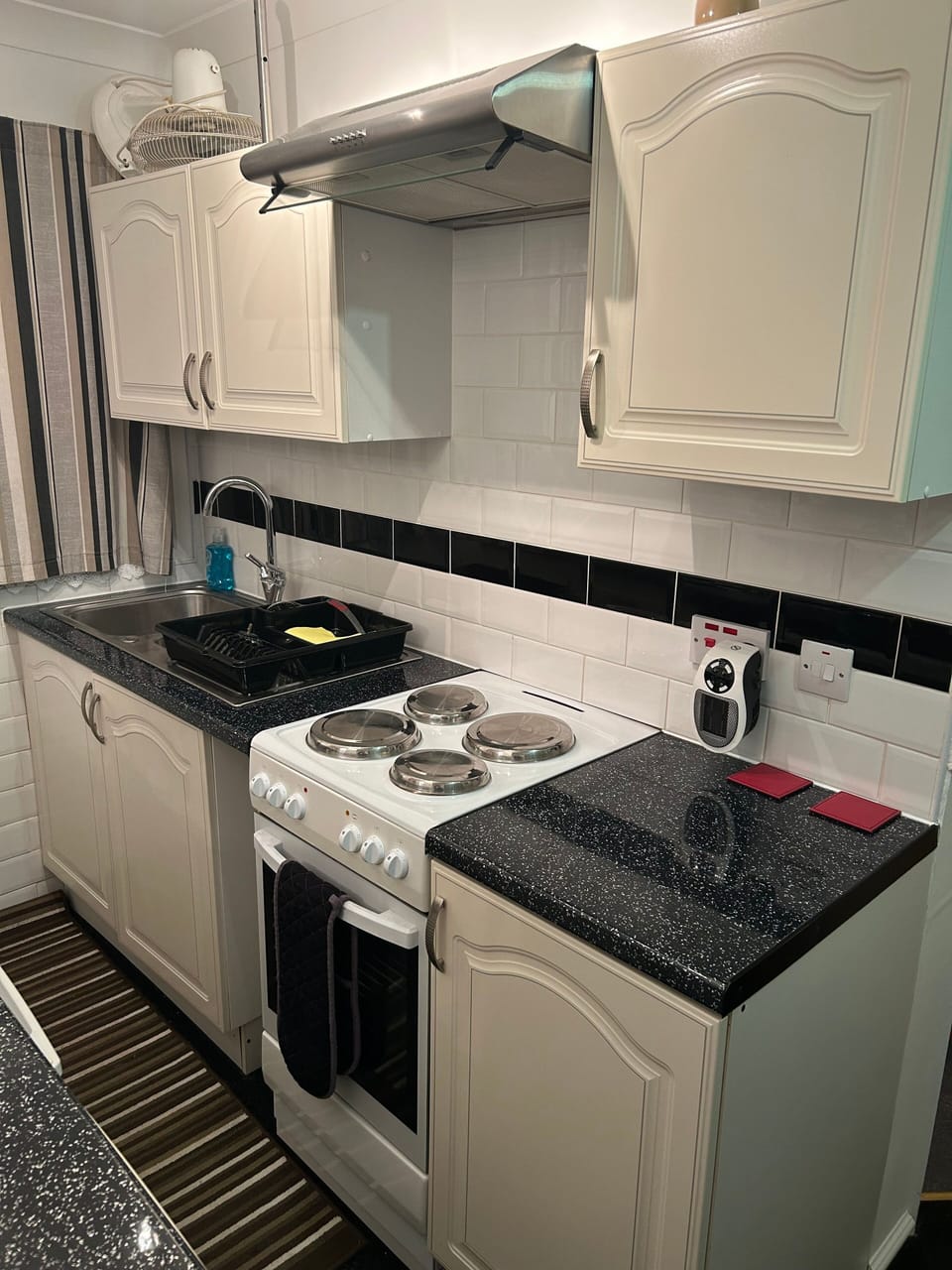 Chalet, 1 Bedroom, Smoking, Patio | Interior