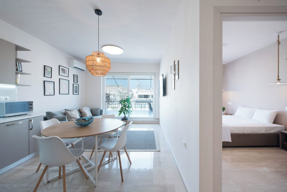 Apartment, 2 Bedrooms, Balcony, City View | Blackout drapes, soundproofing, iron/ironing board, free WiFi