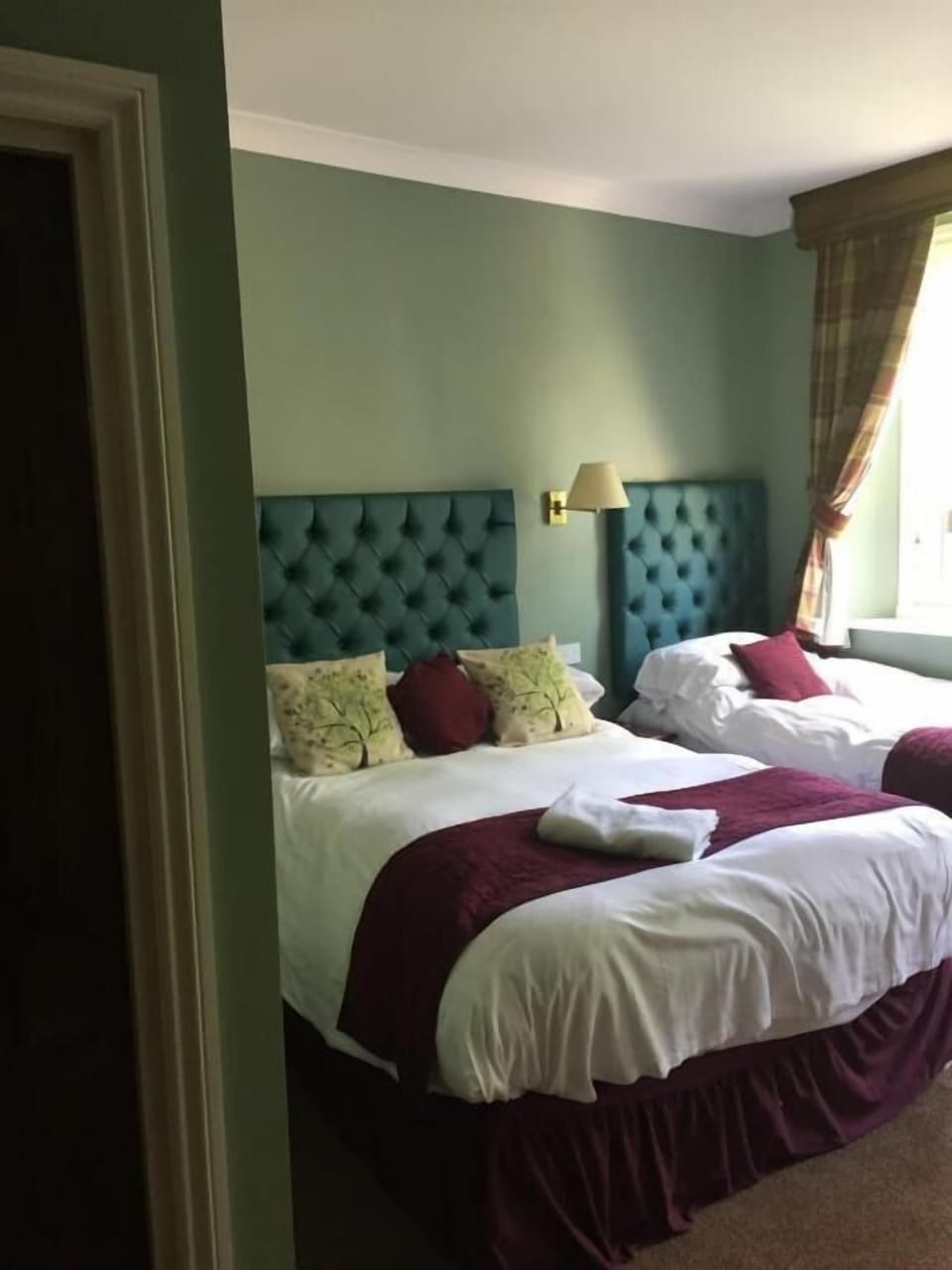 Standard Triple Room, Mountain View | Desk, blackout drapes, iron/ironing board, free WiFi