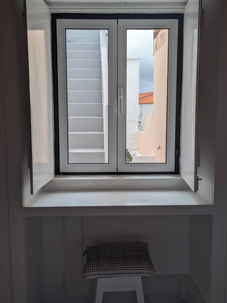 Superior Room, Private Bathroom | Premium bedding, individually decorated, individually furnished