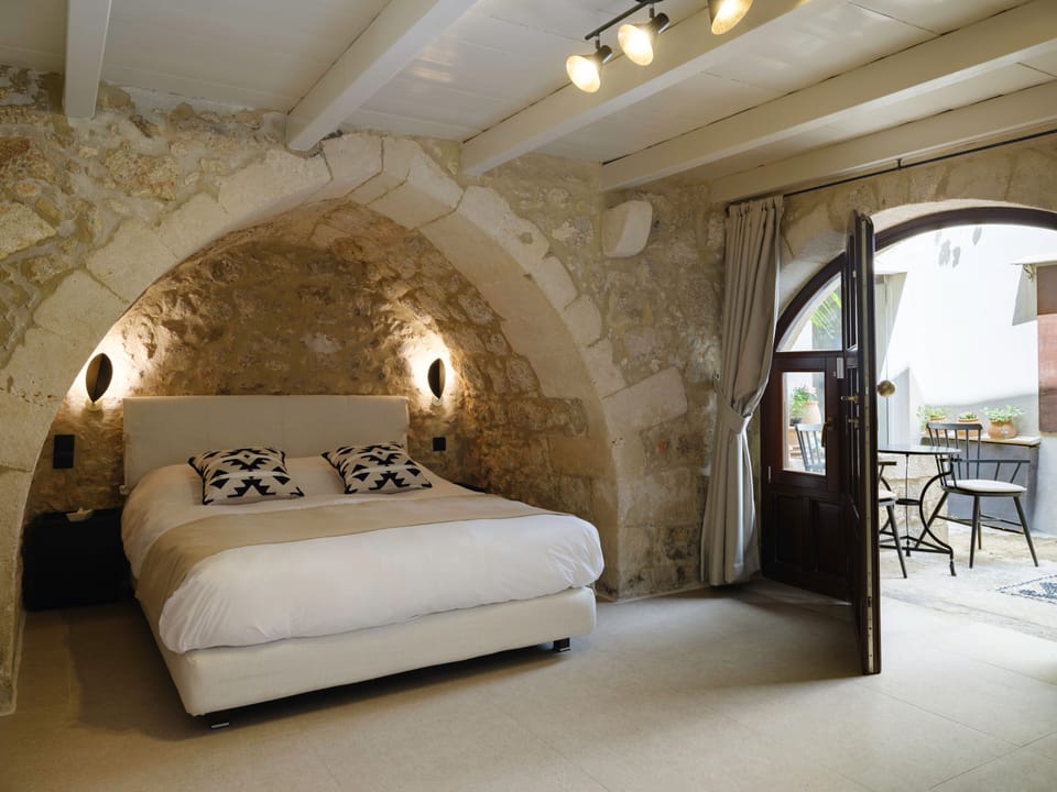 Standard Studio, Ground Floor | Premium bedding, in-room safe, individually decorated