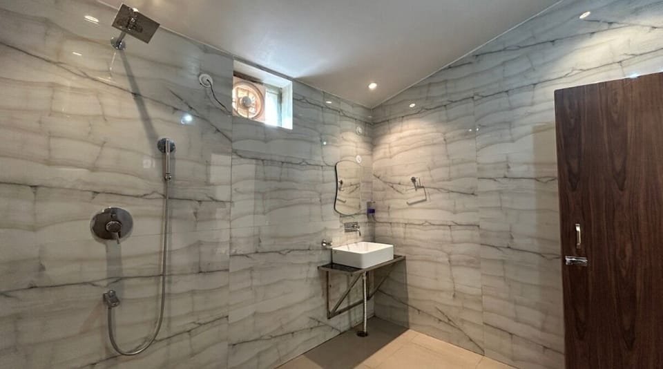Premium Room | Bathroom